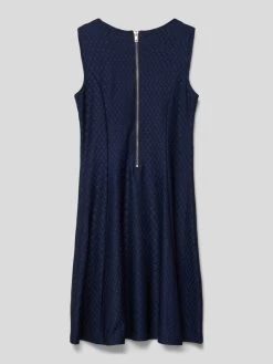 Happy Girls Kleid Mit Strukturmuster - Marineblau 5 Happy Girls Kleid Mit Strukturmuster - Marineblau -Kindermoden Kunterbunt 61b3cla76l930cpl8sq4mjii6l43ajqf85836da26925aja7959jak2c89452d1k8l54ihpo8ta4mci274o64d1pchh68p3564qm6chk60sjie1hckomcoj4cos3gp1kcdh62o8