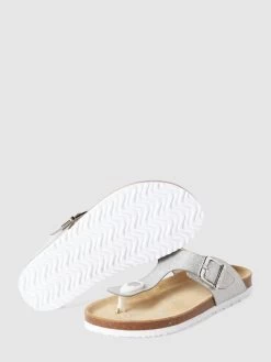 Tom Tailor Zehentrenner Mit Dornschließe - Silber 7 Tom Tailor Zehentrenner Mit Dornschließe - Silber -Kindermoden Kunterbunt 6p4l4gaf91154d228535ac1l8h0kiipn619kslhn9p34oj2m6l54mha1acp58kic8d450c26alal2l2ea4o38d1o70pjachg65h3gopk6hh66eb2cco32d9n64qm6cr4cpj38p0