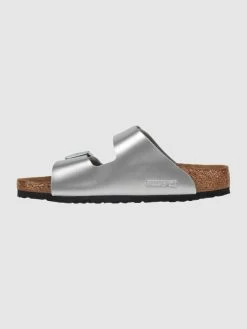 Birkenstock Sandalen Aus Birko-Flor® Modell 'Arizona' - Silber -Kindermoden Kunterbunt 71b44dqaa1236ea190ok8hpi6544achh75akghqg8p946ihg74sjcc1ma0skicq9a58kkhi58h9k8ii8a93jcc9ic5h36ohm6sqjecpk71im4o9kclgjeo9i60rj8c9p69j3cpg