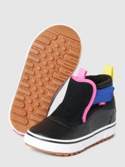 Vans Sneaker Mit Kontrastbesatz Modell 'SLIP ON' - Schwarz -Kindermoden Kunterbunt 89a4qj9kada4mhag6l0lci9hal5jegi19d65aipj9ksj8i9la1146kpp6d3kud2dags4sl278d234e2k6go36phkcgqm4d1i60qjep1k71hj4ohn74rm8ob3chgj6e1pcop3ip0