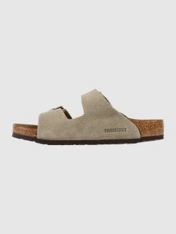 Birkenstock Sandalen Aus Veloursleder Modell 'Arizona' - Taupe -Kindermoden Kunterbunt 8pa4se1i8t1ksia9agrkeii88kq4ckak9d434k2fa184idi66d6jihpi9pb56ea695644kah74qkkhii713m8pb56ti68phhc4q62chkckqmao9l6ssj0dpj64rj8p1n70q3cc0