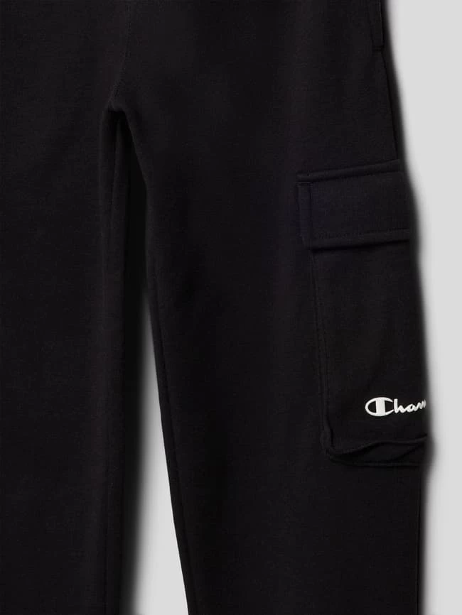 CHAMPION Sweatpants Mit Cargotaschen - Schwarz 2 CHAMPION Sweatpants Mit Cargotaschen - Schwarz – Bild 2