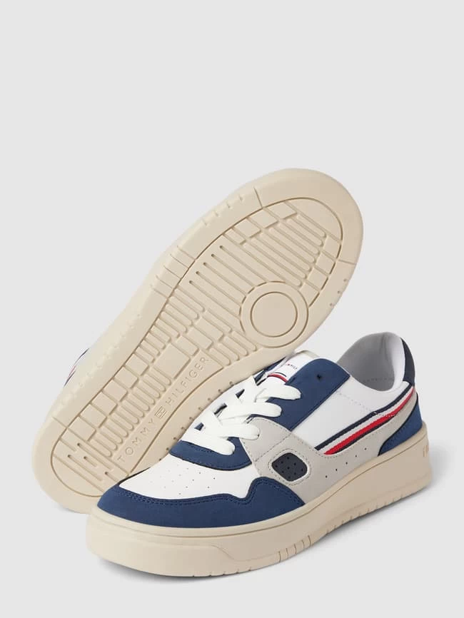 T.Hilfiger Kids Shoes Sneaker Mit Kontrastbesatz Modell 'KAREEM' - Weiß 3 T.Hilfiger Kids Shoes Sneaker Mit Kontrastbesatz Modell 'KAREEM' - Weiß – Bild 3