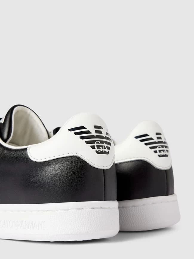 EA7 Emporio Armani Sneaker Mit Klettverschluss Modell 'CLASSIC STRAP' - Schwarz 2 EA7 Emporio Armani Sneaker Mit Klettverschluss Modell 'CLASSIC STRAP' - Schwarz – Bild 2