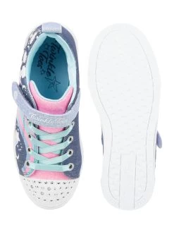 SKECHERS Sneaker Mit LEDs Modell 'Unicorn Charmed' - Metallic Blau 7 SKECHERS Sneaker Mit LEDs Modell 'Unicorn Charmed' - Metallic Blau -Kindermoden Kunterbunt 9grkihqg6l7l8lia68rl0ki16913ch249p0j8kq99sqj2l2b6p350ipg88rkuhi78h952dhp652jie1i613jecj4c9j3eohm75gmccpk68q36e1n6lgm2ohi70qj4c31ccsjgdg