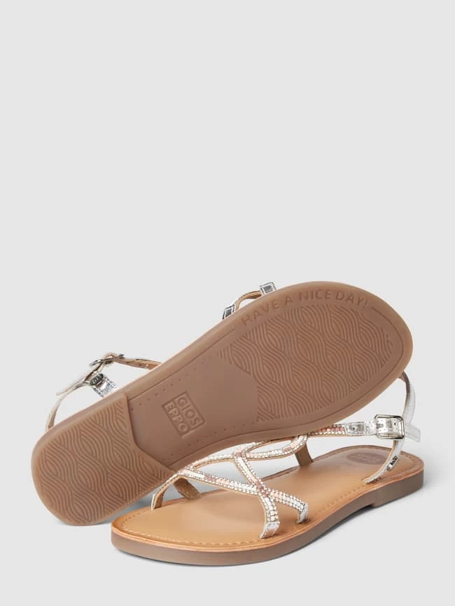 Gioseppo Zehentrenner Mit Strasssteinbesatz Modell 'DELAND' - Silber 3 Gioseppo Zehentrenner Mit Strasssteinbesatz Modell 'DELAND' - Silber – Bild 3