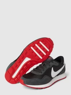 Nike Sneaker Mit Logo-Detail Modell 'MD Valiant' - Schwarz -Kindermoden Kunterbunt 9p744c2565b32kid6cpk4gam70s32cqm64r3ehqf8spkok2g70rlacq69gr50d9g8p84qla2alakaiij9go3aor1cks64dph60s3gp9k6lh66o9jccq68dhp61j3cd1gcgojgdo