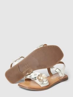 Gioseppo Zehentrenner Mit Label-Details Modell 'RUBIM' - Weiß -Kindermoden Kunterbunt a173aja3ah948cad9p8kkiqb9oqkmjik9cq4ocqi6gr4gj2d9t336d1j6krj8ka4858kikpg8taladaba93j2d33ccr68d9n69im6d9kc5j3aohh70o66eb1cdh3cor6cos32oo