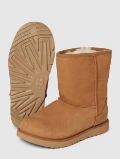 UGG Boots Mit Teddyfutter Modell 'CLASSIC' - Camel -Kindermoden Kunterbunt a524kj2h8574cjph9174kj2k9d2kgj2d68p30g9ma52k6g9p9crkkj1h6h74klif9t242jqia5350daa913j0e1ockq64e1o70p62cpk70sjgoj168q34dr570q6ac1o69i3id8