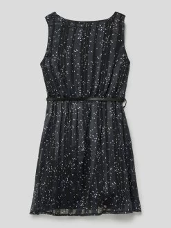 Happy Girls Kleid Mit Plisseefalten - Schwarz -Kindermoden Kunterbunt ad0k4jijacskcc1j88pl0k259d330h9n8553ih2g6l6ksc2g8so4ughp8d74cc1o8l94seal6csj4i9p9so36cb669h36cb274s3ed1kchj32oj46cp62p9j71ij8d9l65gm8o8