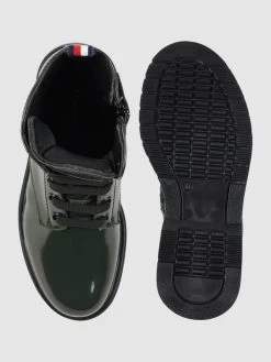 T.Hilfiger Kids Shoes Boots In Lack-Optik Modell 'Seven' - Grün -Kindermoden Kunterbunt ad74odida9alcl266sp5cdhpa9734gq29l238c9o61akcj9o9p43ekii6p6l0cqg70p54jid9t5kcc2l9d3j6cr2ckpj0dj471ij4o9k68r68ohjclh62cr66sq62cj6c8sjgcg