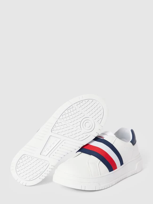 T.Hilfiger Kids Shoes Slip-on-Sneaker Mit Labeltypischem Besatz Modell 'PAULENE' - Weiß 4 T.Hilfiger Kids Shoes Slip-on-Sneaker Mit Labeltypischem Besatz Modell 'PAULENE' - Weiß – Bild 4