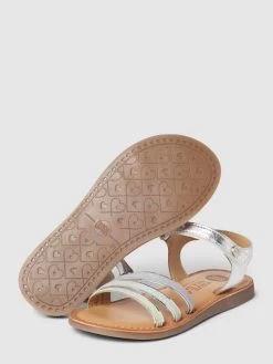 Gioseppo Zehentrenner Mit Label-Details Modell 'ANGEJA' - Silber -Kindermoden Kunterbunt akq3eji88sqkaiq16p3kmiqi8t5kkc2iad4kakii91830gph6sskqh28995kkh28ah7k8haa8or3ckqa9h3j2p9l6koj4ob4ccrm4phk6dhjao9k6spm4cr26cp3acb461j3iog